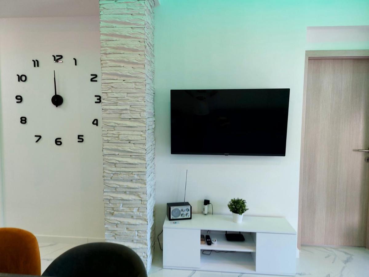 Apartman S Dvije Spavace Sobe Poreč Exterior foto